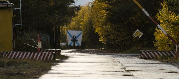 КПП при въезде на военный полигон Ненокса в Архангельской области - Sputnik Литва