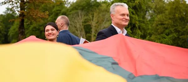 Gitanas Nausėda ir Diana Nausėdienė Gitanas Nausėda ir Diana Nausėdienė - Sputnik Lietuva