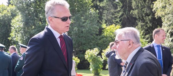 Президент Литвы Гитанас Науседа и депутат Сейма Витаутас Ландсбергис, архивное фото - Sputnik Литва