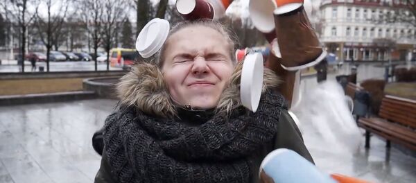 Победитель конкурса Конец славы одноразовых стаканчиков Победитель конкурса Конец славы одноразовых стаканчиков - Sputnik Литва