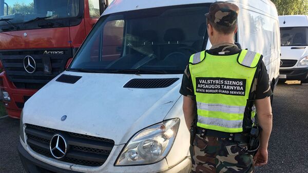 Микроавтобус, арестованный пограничниками Литвы - Sputnik Lietuva